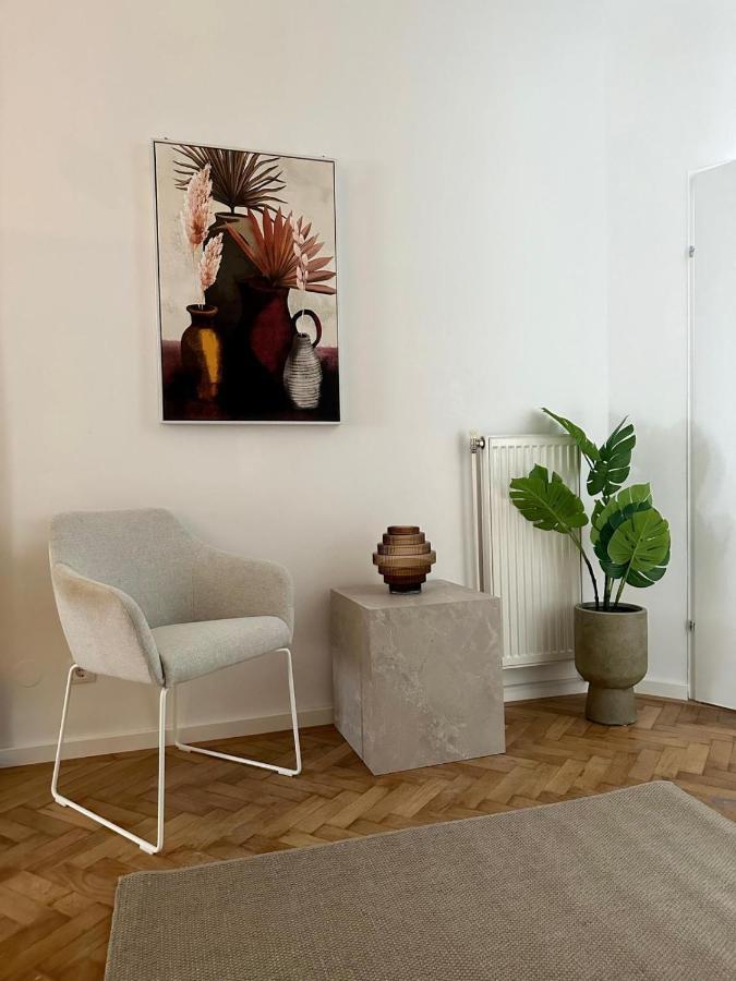Designer Apartment Near Main Station Wien Exterior foto