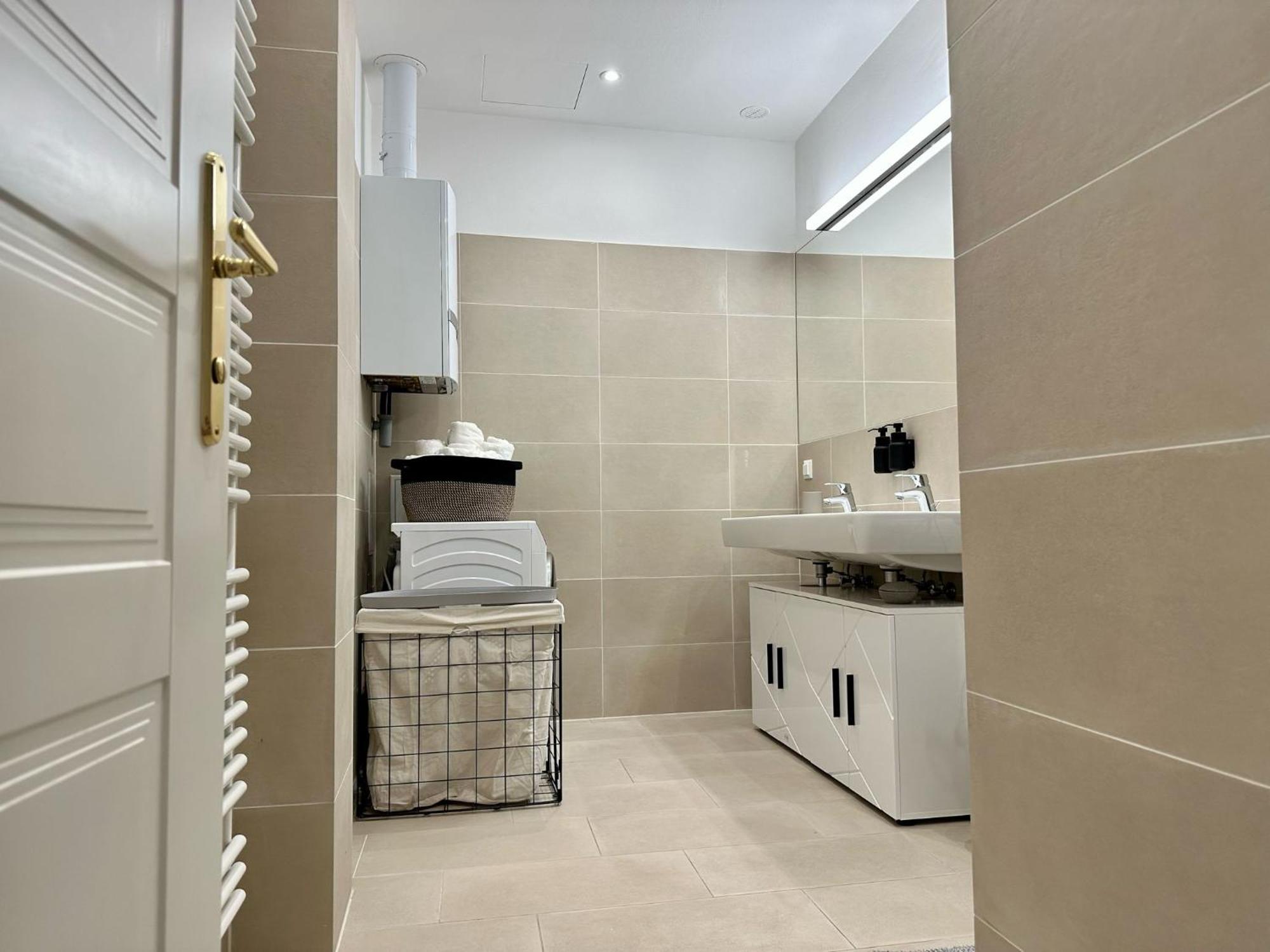 Designer Apartment Near Main Station Wien Exterior foto